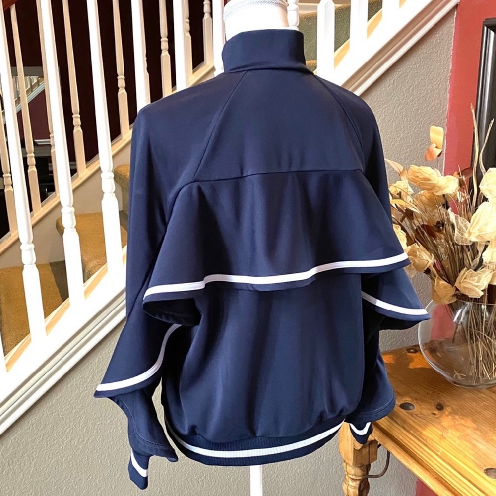 Electric Yoga Flounce Jacket - Picture 4 of 9